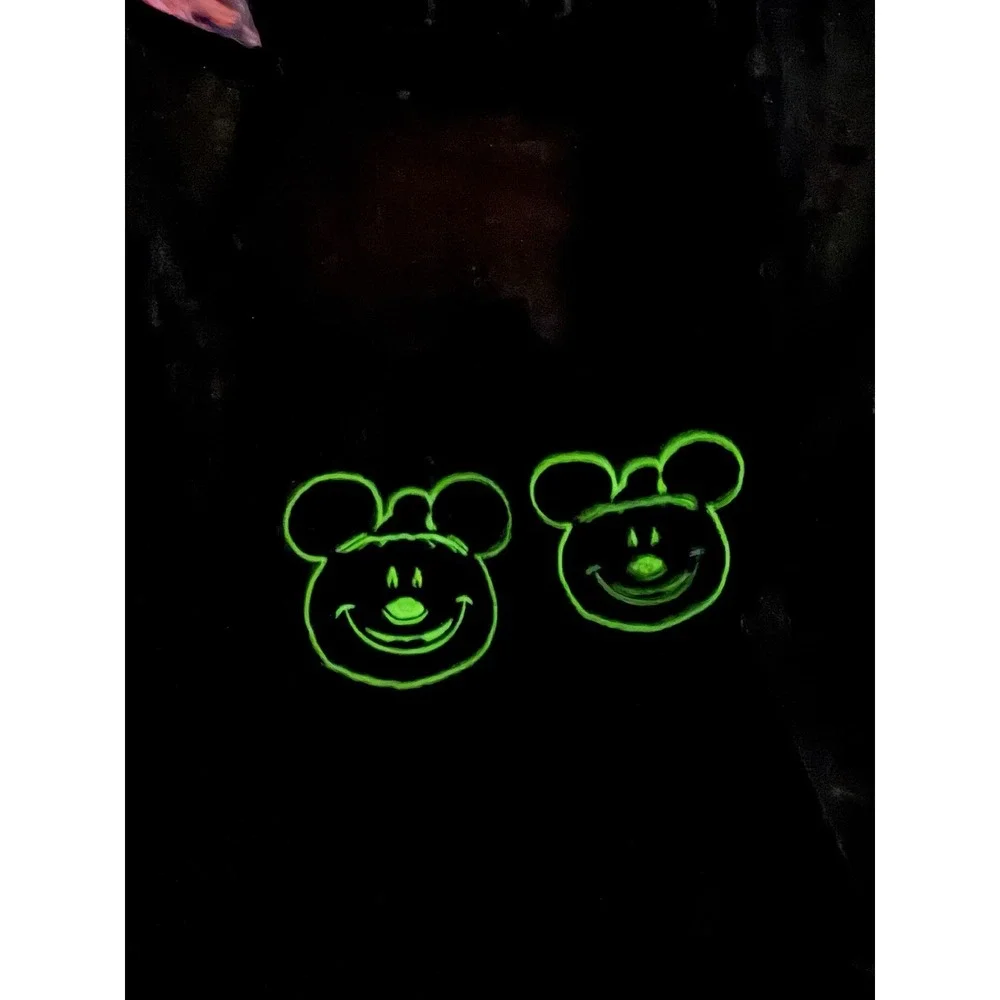 Crocs Disney Parks 2023 Glow-In-Dark Halloween Mickey Mouse Pumpkin Clogs M4/W6